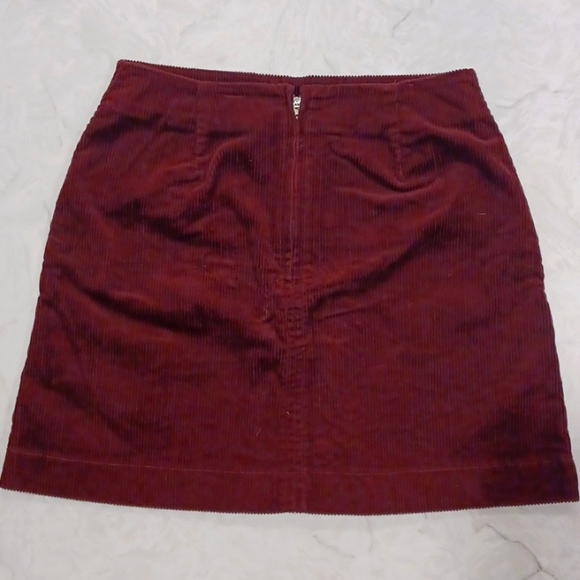Uniqlo Red Corduroy Skirt - Picture 2 of 5
